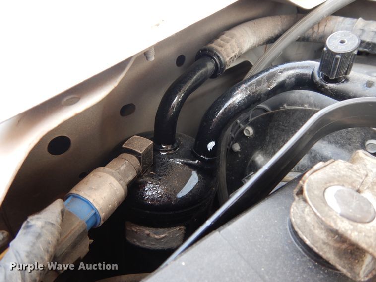 image for item DM6310 2009 Ford E350 Super Duty  shuttle bus