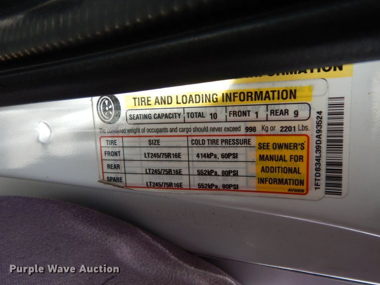 image for item DM6310 2009 Ford E350 Super Duty  shuttle bus