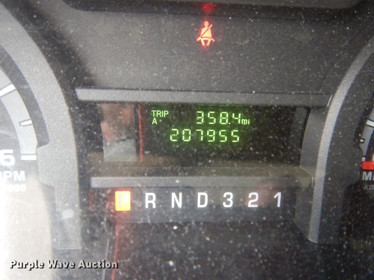 image for item DM6313 2009 Ford E450  shuttle bus