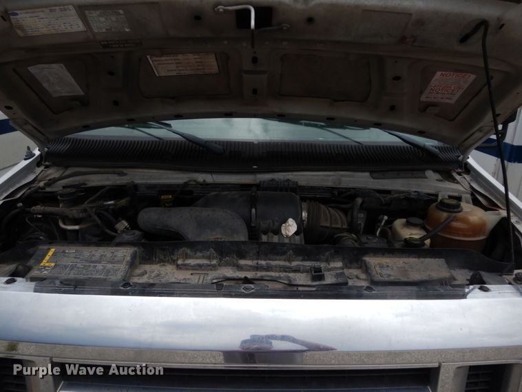 image for item DM6314 2009 Ford E450  shuttle bus