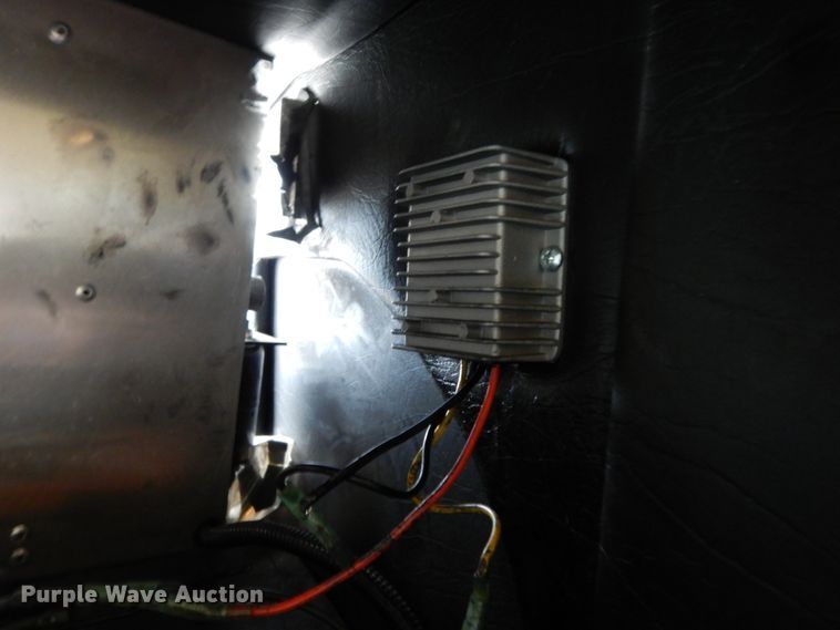 image for item DM6314 2009 Ford E450  shuttle bus