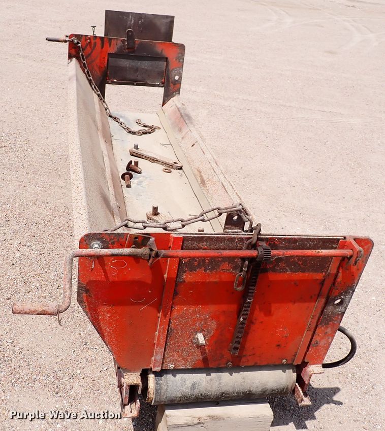 image for item DN1852 1991 HTC 1800  material conveyor