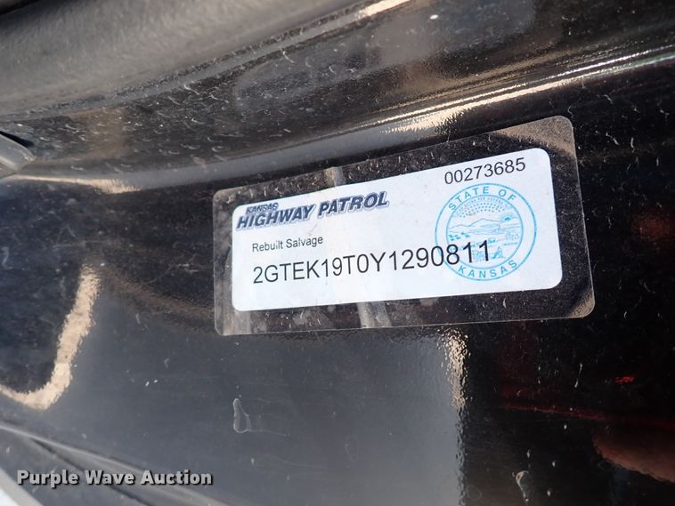 image for item DN1861 2000 GMC Sierra 1500  Ext. Cab pickup truck