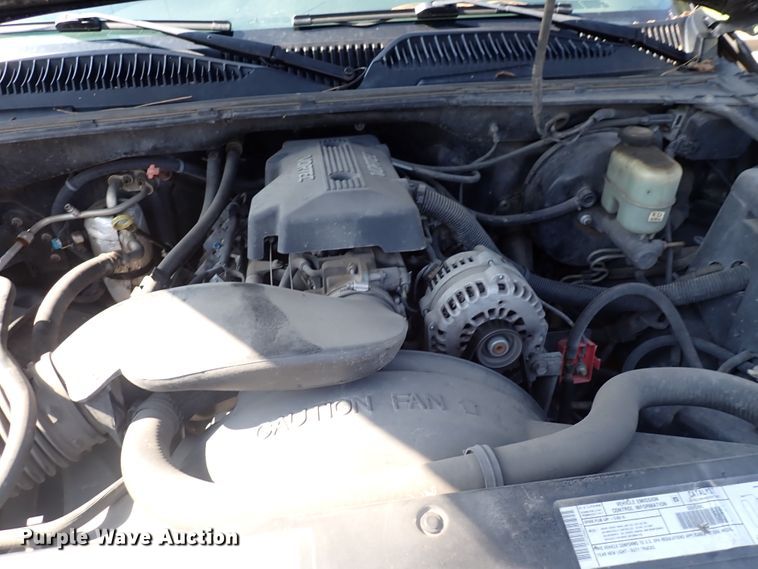 image for item DN1861 2000 GMC Sierra 1500  Ext. Cab pickup truck