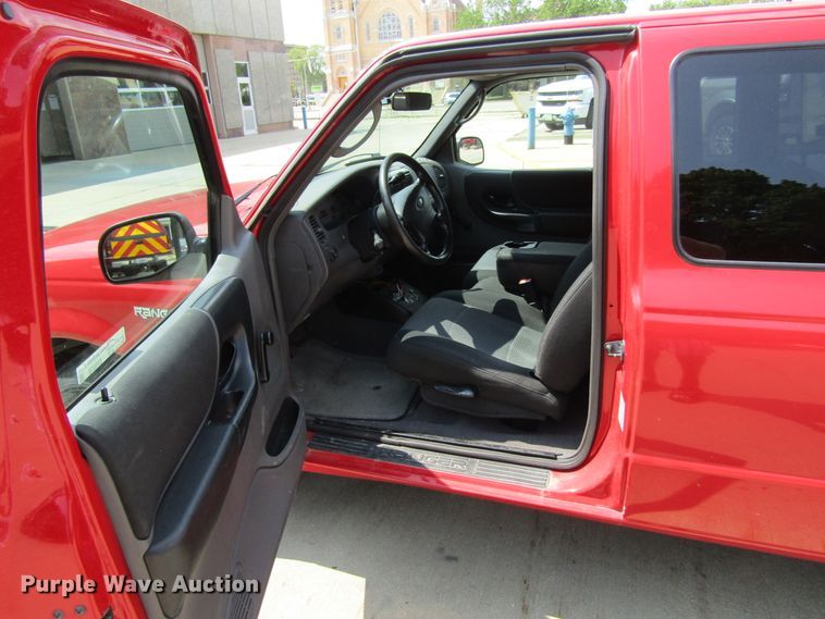 image for item EV9278 2003 Ford Ranger  SuperCab pickup truck
