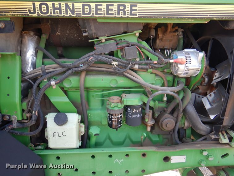 image for item EX9749 1995 John Deere 7600  tractor
