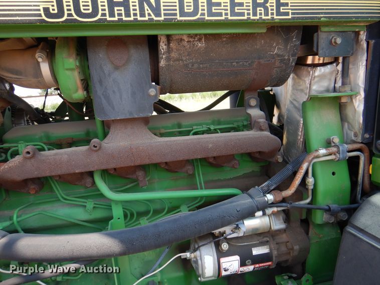 image for item EX9749 1995 John Deere 7600  tractor