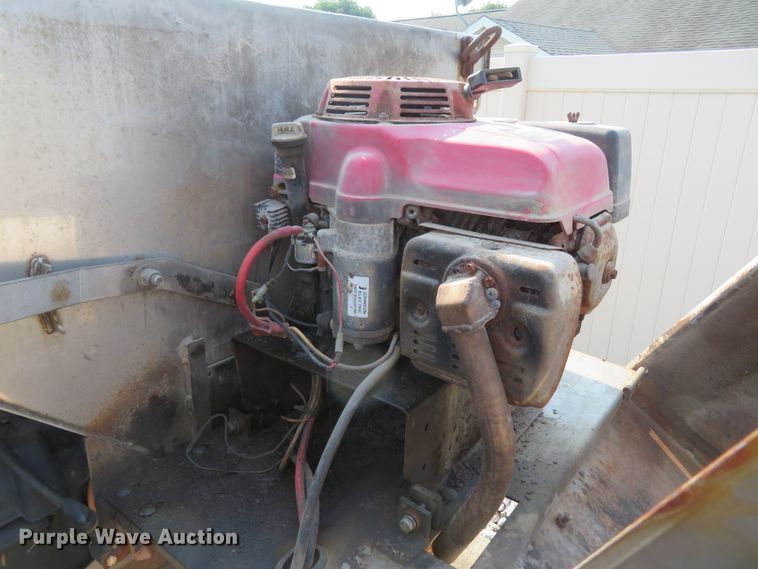 image for item FP9348 Hi-way P-7  stainless salt spreader