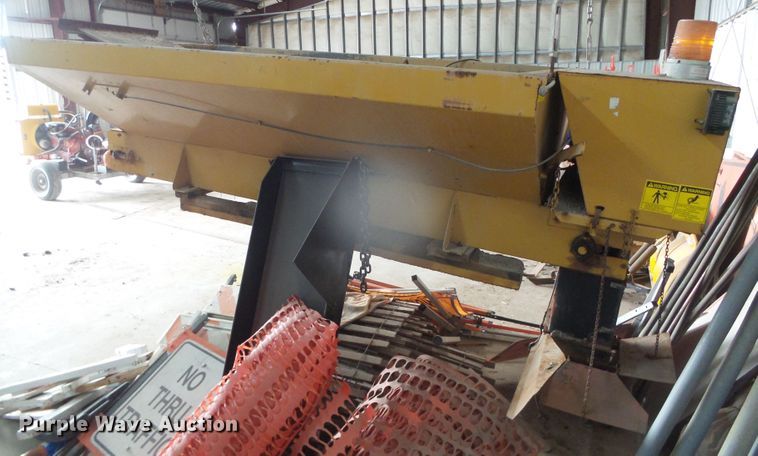 image for item GR9476 Flink FM-8  spreader