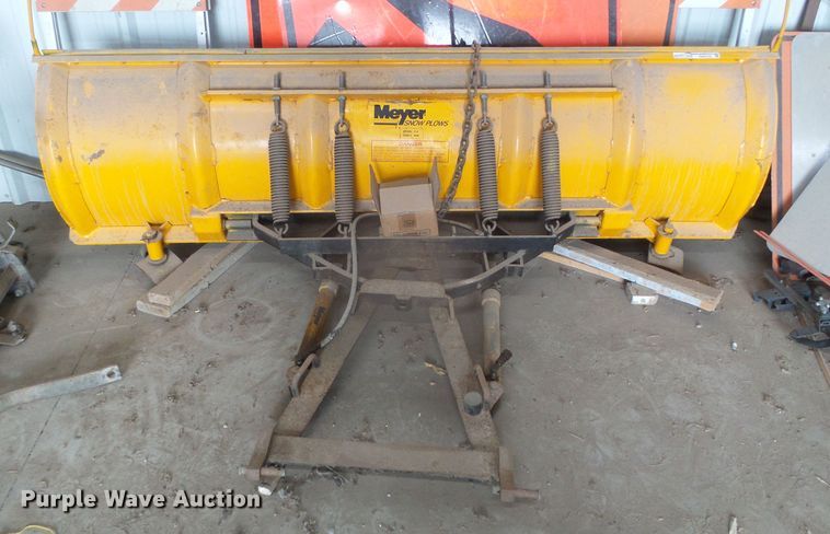 image for item GR9478 Meyer C-8  snow plow