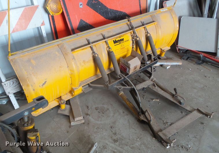 image for item GR9478 Meyer C-8  snow plow