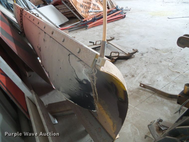 image for item GR9478 Meyer C-8  snow plow