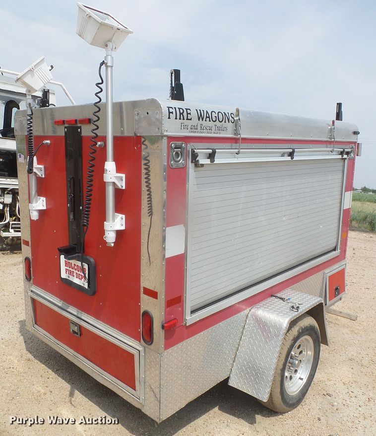 image for item GR9480 2004 CM Fire Wagon  enclosed cargo trailer