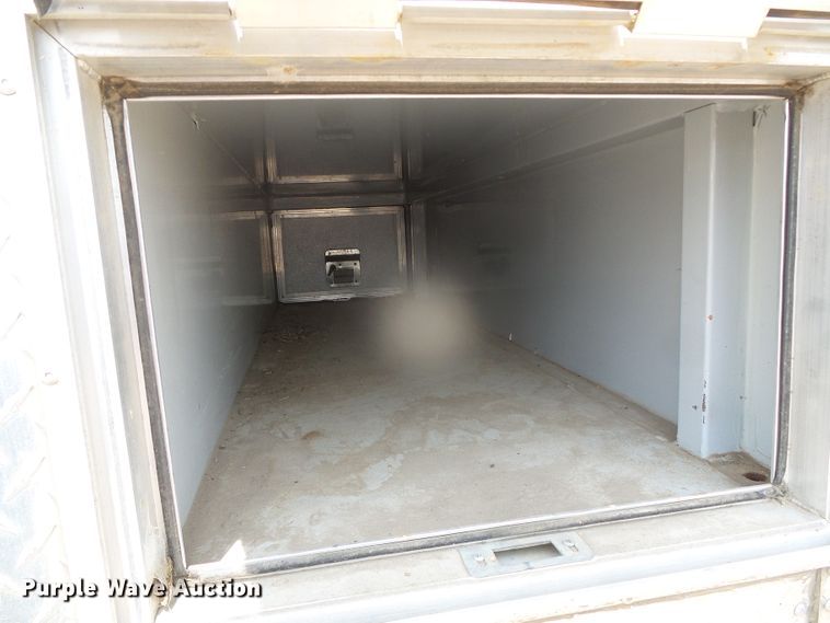 image for item GR9480 2004 CM Fire Wagon  enclosed cargo trailer