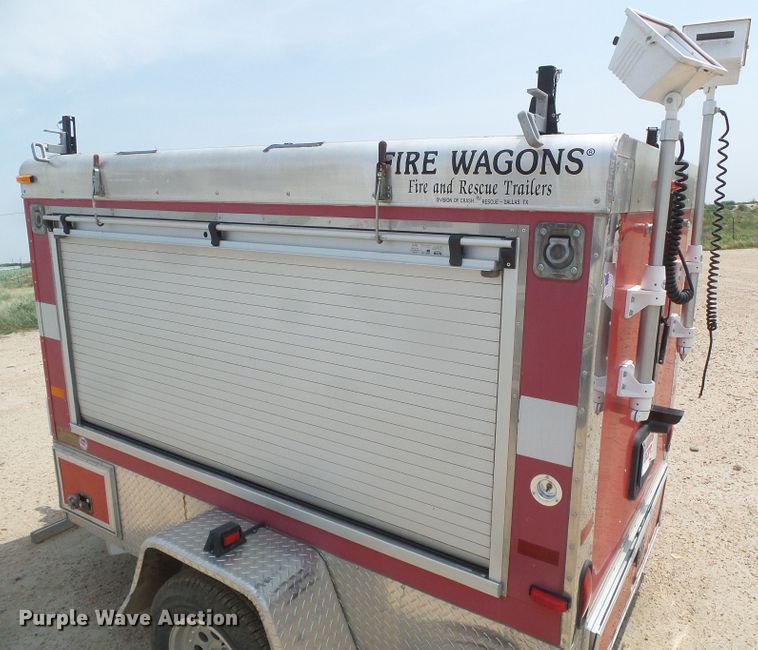 image for item GR9480 2004 CM Fire Wagon  enclosed cargo trailer