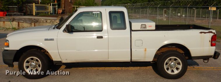 image for item IC9996 2011 Ford Ranger  SuperCab pickup truck