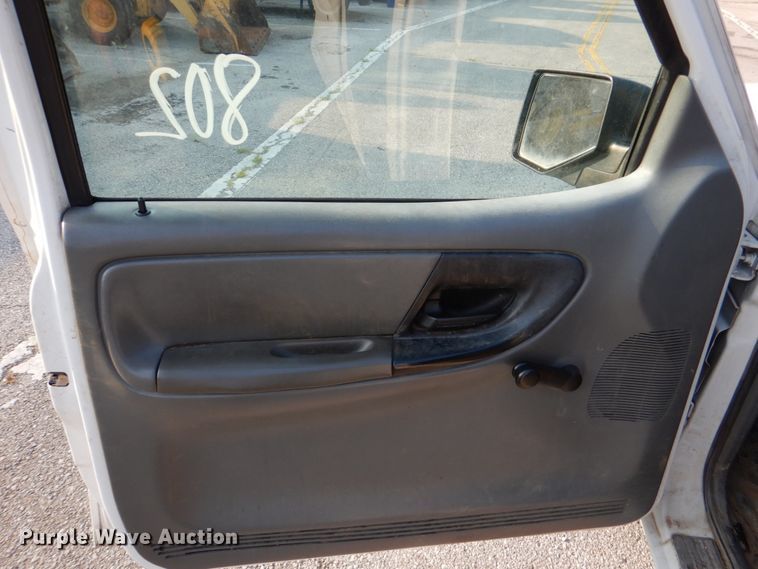 image for item IC9996 2011 Ford Ranger  SuperCab pickup truck