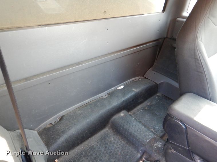 image for item IC9997 2003 Ford Ranger  SuperCab pickup truck