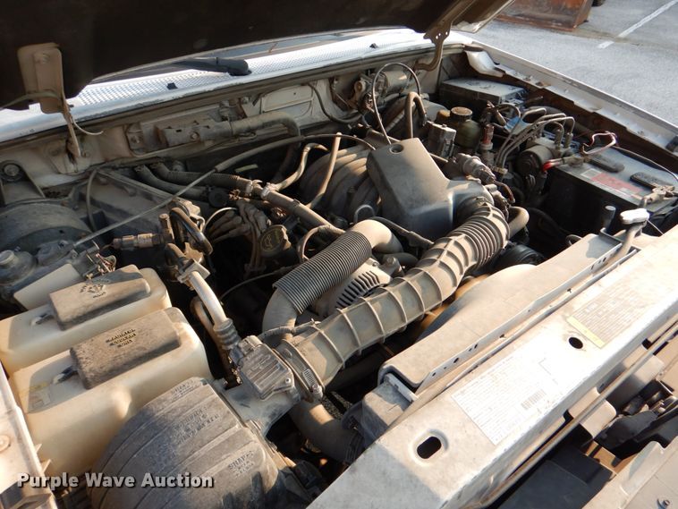 image for item IC9997 2003 Ford Ranger  SuperCab pickup truck