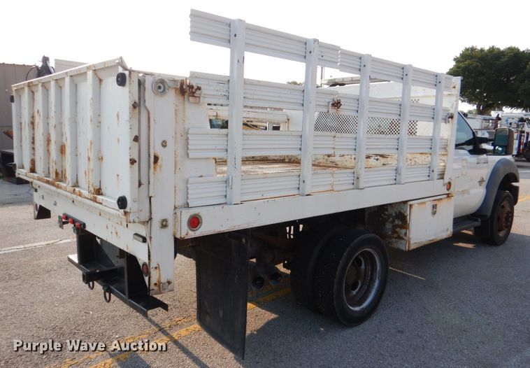 image for item IC9998 2011 Ford F450 Super Duty  flatbed truck