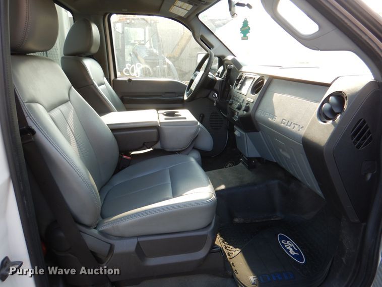 image for item IC9998 2011 Ford F450 Super Duty  flatbed truck