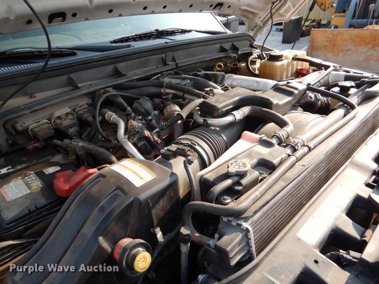 image for item IC9998 2011 Ford F450 Super Duty  flatbed truck