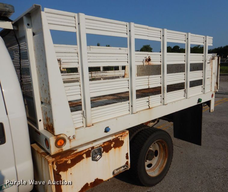 image for item IC9998 2011 Ford F450 Super Duty  flatbed truck