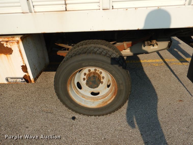 image for item IC9998 2011 Ford F450 Super Duty  flatbed truck