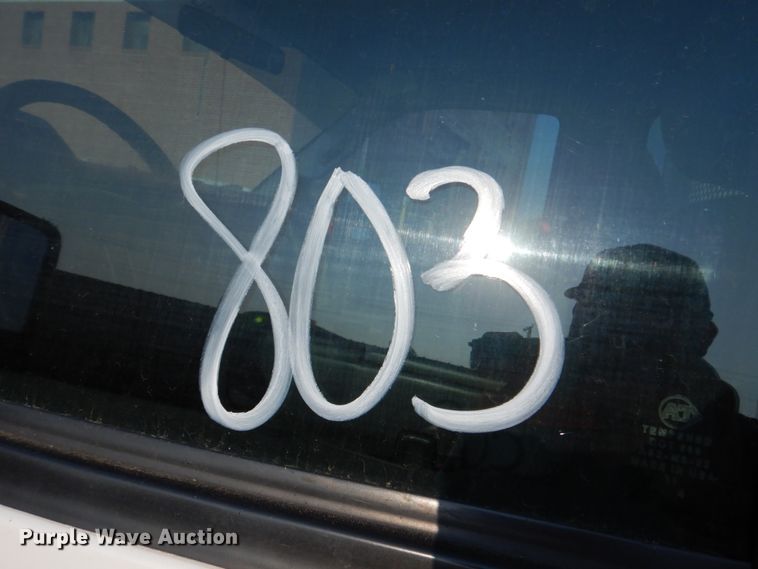 image for item IC9998 2011 Ford F450 Super Duty  flatbed truck