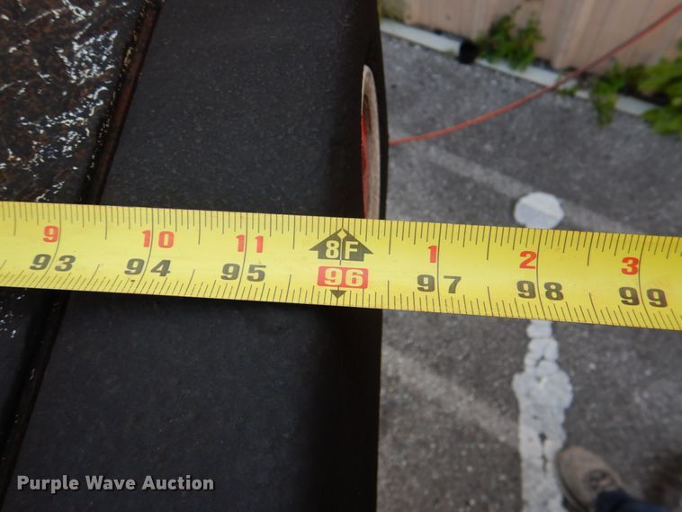 image for item ID9002 2001 International 4900  flat bed truck