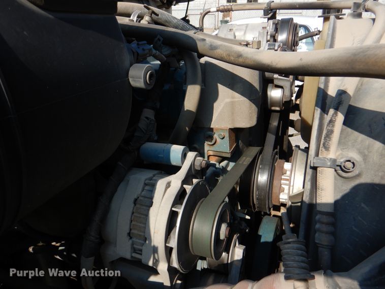 image for item ID9007 2002 International 4400  dump truck