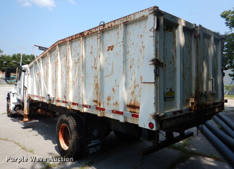 image for item ID9026 2013 International DuraStar 4300  crane truck