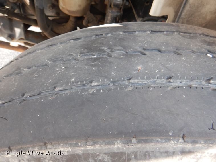 image for item ID9026 2013 International DuraStar 4300  crane truck