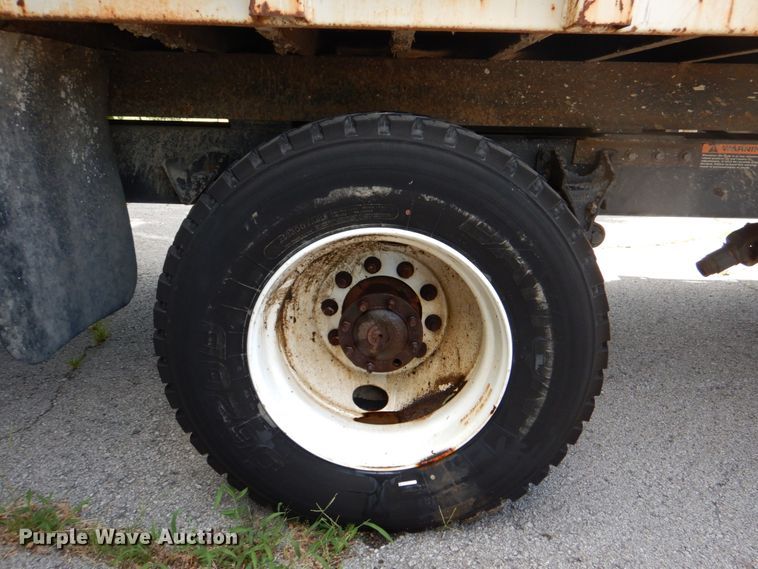 image for item ID9026 2013 International DuraStar 4300  crane truck