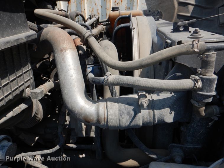 image for item ID9027 2012 International 7400  crane truck