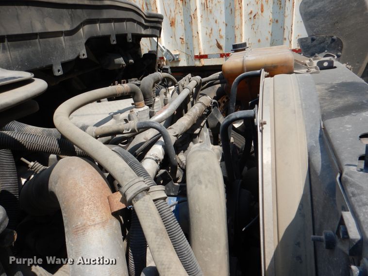 image for item ID9027 2012 International 7400  crane truck