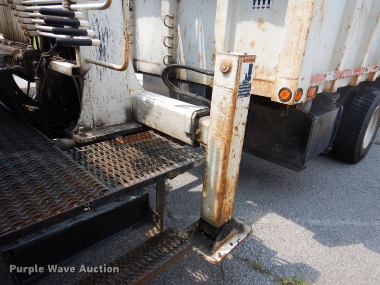 image for item ID9027 2012 International 7400  crane truck