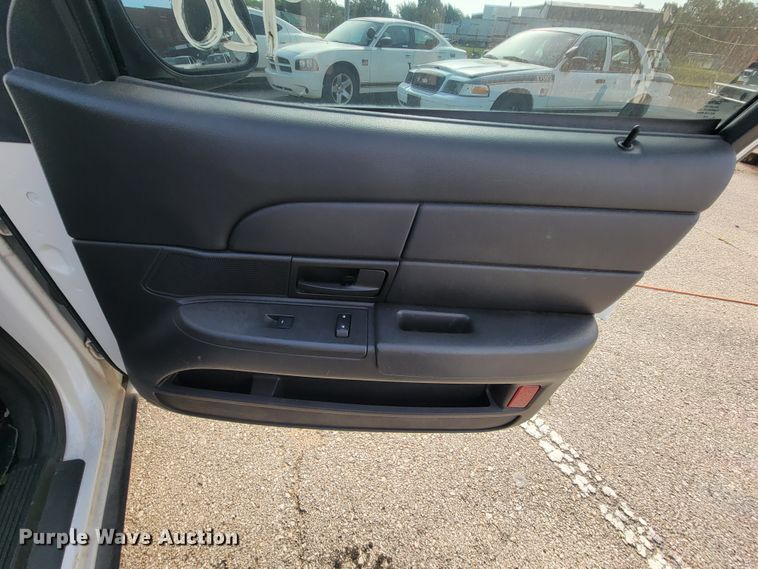 image for item IE9258 2011 Ford Crown Victoria Police Interceptor