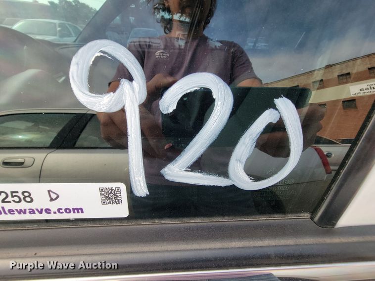 image for item IE9258 2011 Ford Crown Victoria Police Interceptor