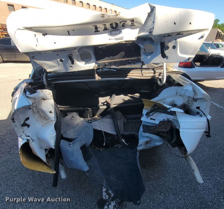 image for item IE9289 2011 Ford Crown Victoria Police Interceptor