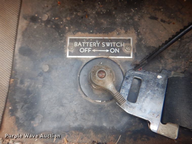 image for item IE9416 1978 Ford F700  pumper fire truck