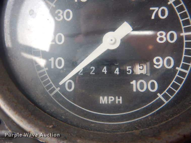 image for item IE9416 1978 Ford F700  pumper fire truck