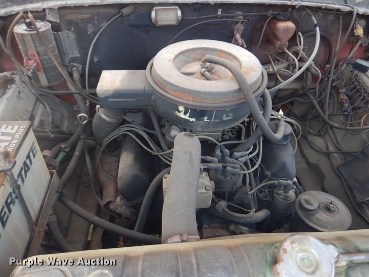 image for item IE9416 1978 Ford F700  pumper fire truck