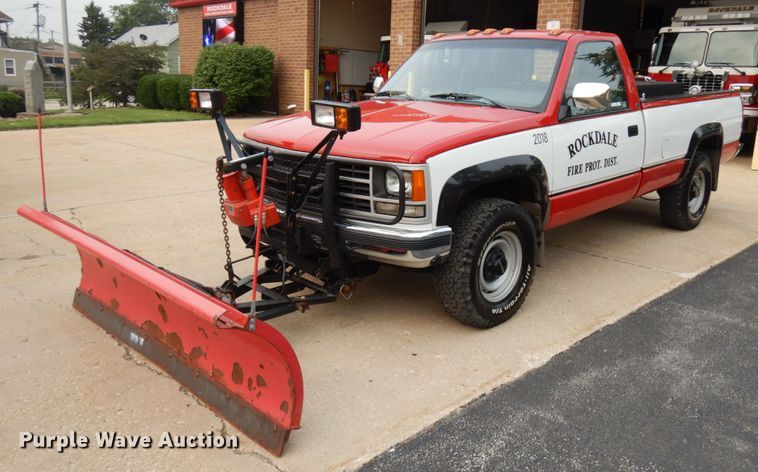 image for item IL9904 1988 Chevrolet K3500  pickup truck