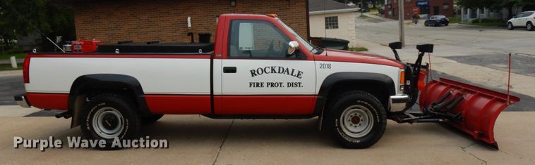 image for item IL9904 1988 Chevrolet K3500  pickup truck