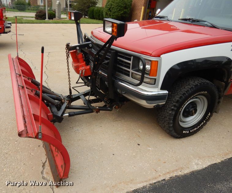 image for item IL9904 1988 Chevrolet K3500  pickup truck