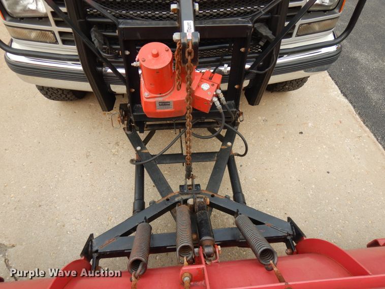 image for item IL9904 1988 Chevrolet K3500  pickup truck