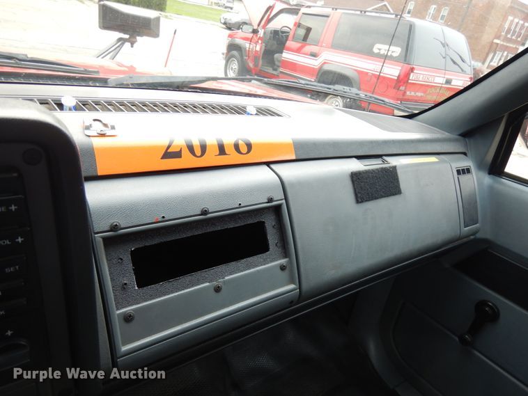 image for item IL9904 1988 Chevrolet K3500  pickup truck