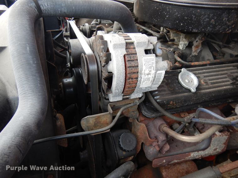 image for item IL9904 1988 Chevrolet K3500  pickup truck