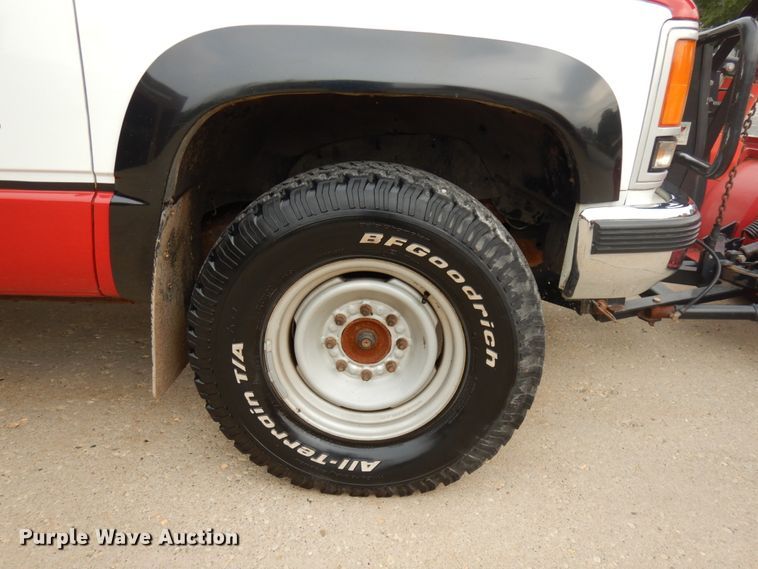 image for item IL9904 1988 Chevrolet K3500  pickup truck